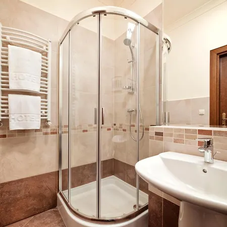 アパルタメンティー レトロ アパート ポズナン